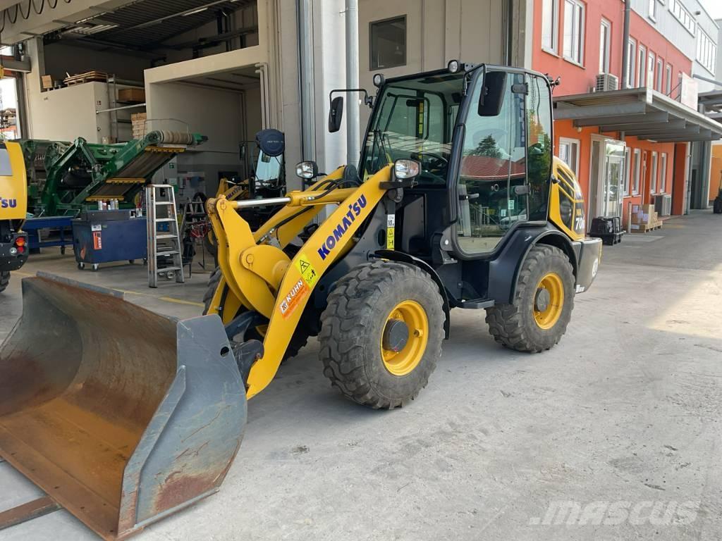 Komatsu WA 70 M-8 小型裝載機