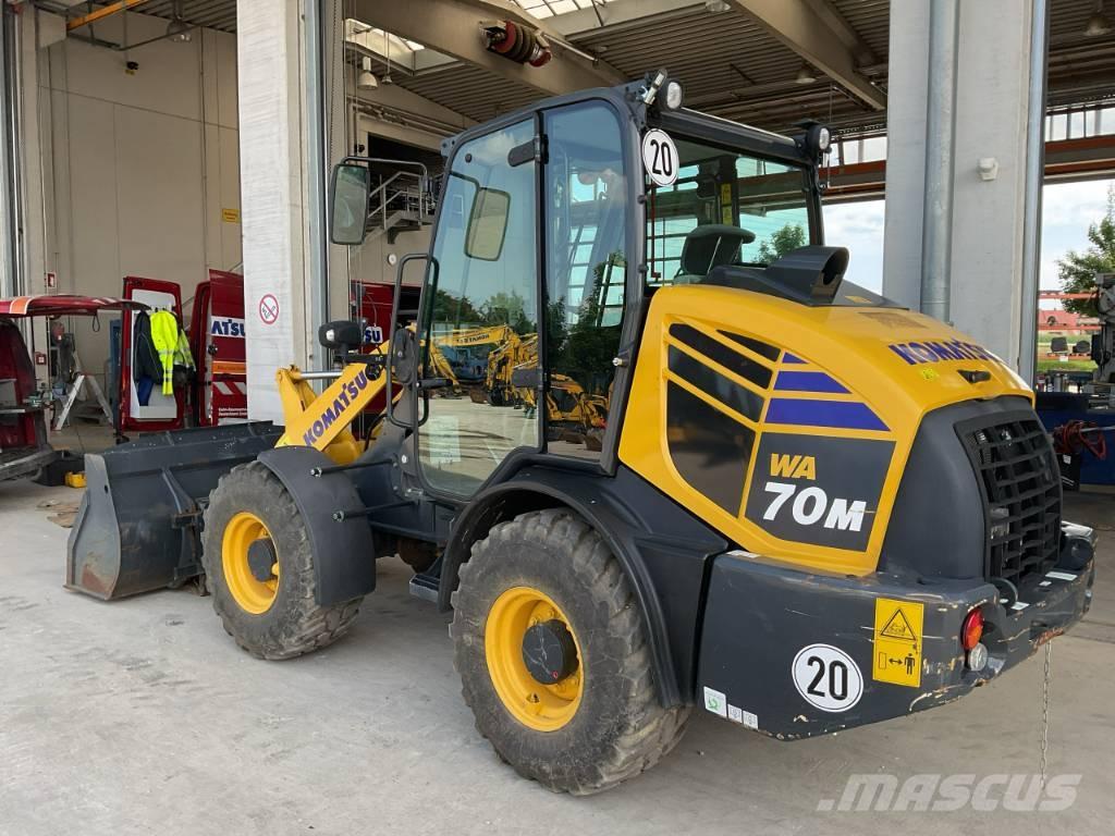 Komatsu WA 70 M-8 小型裝載機