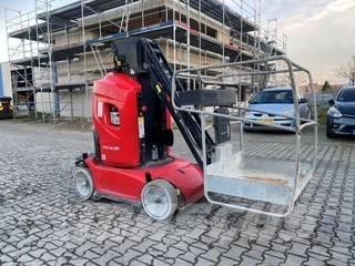 Manitou 100 VJR 垂直升降工作台