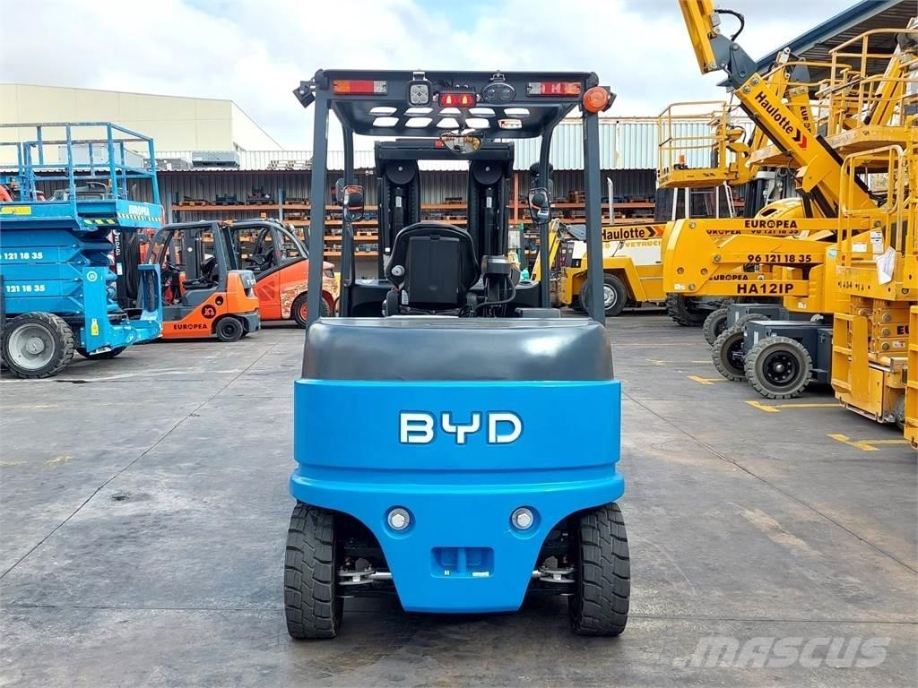 BYD ECB50C 電動堆高機