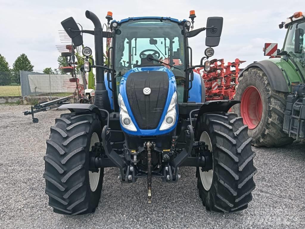 New Holland T 5.120 曳引機