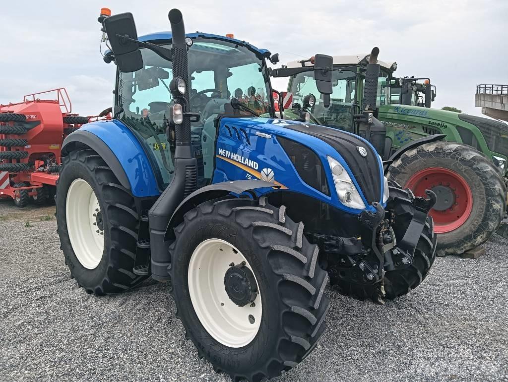 New Holland T 5.120 曳引機