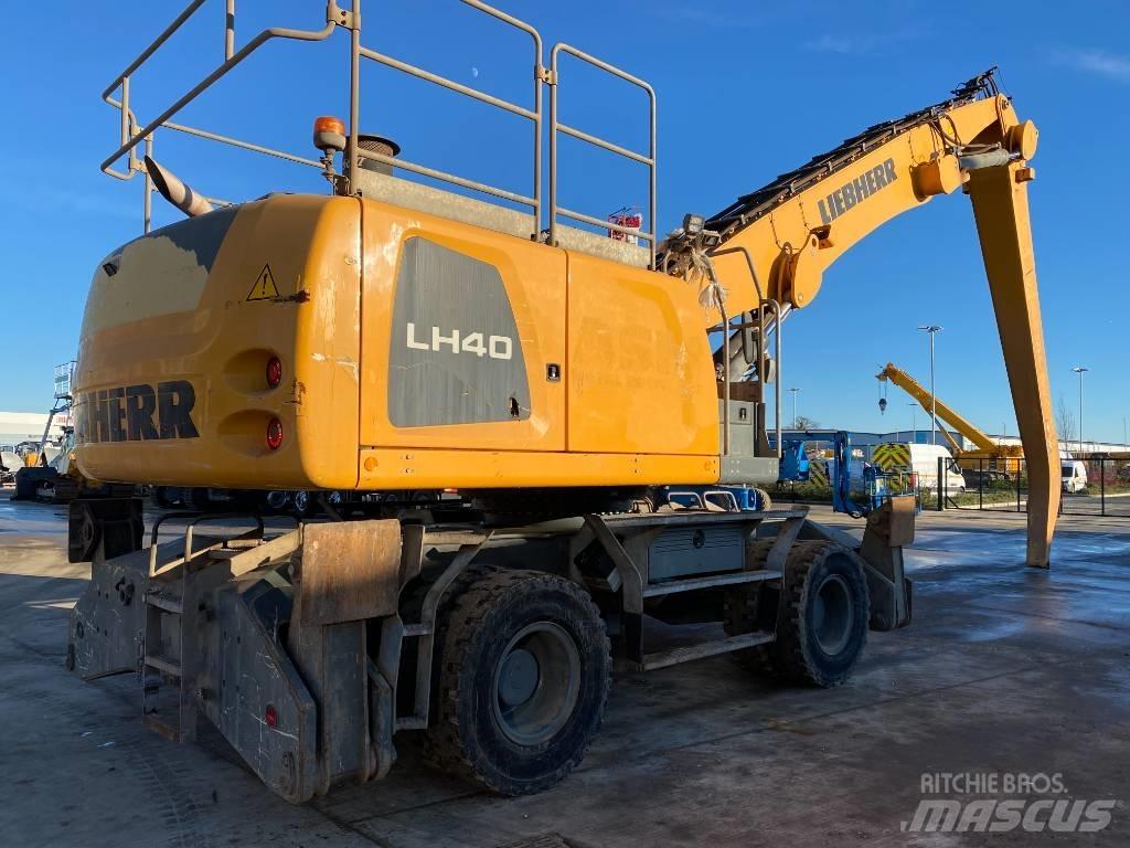 Liebherr LH40M 廢棄物/工業用操作車