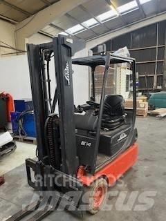 Linde E 14-02 電動堆高機