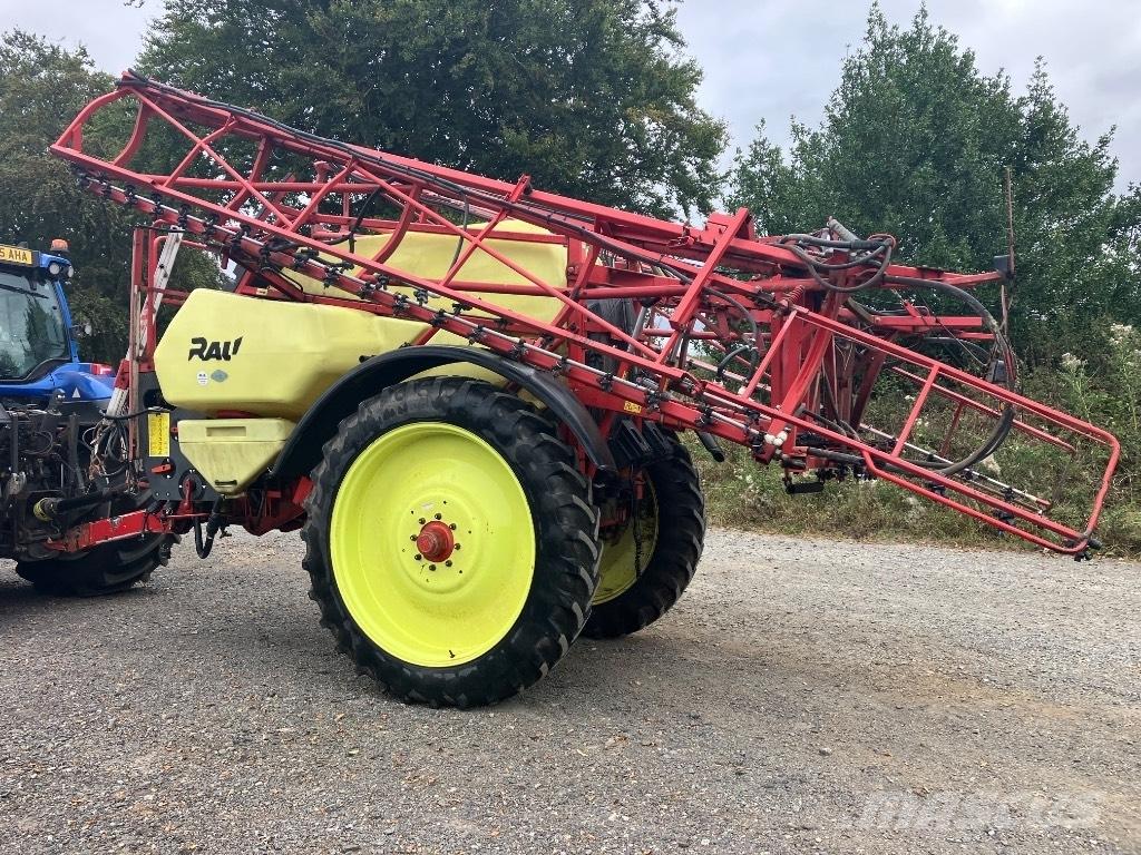 Rau Trailed Sprayer 牽引式噴霧機
