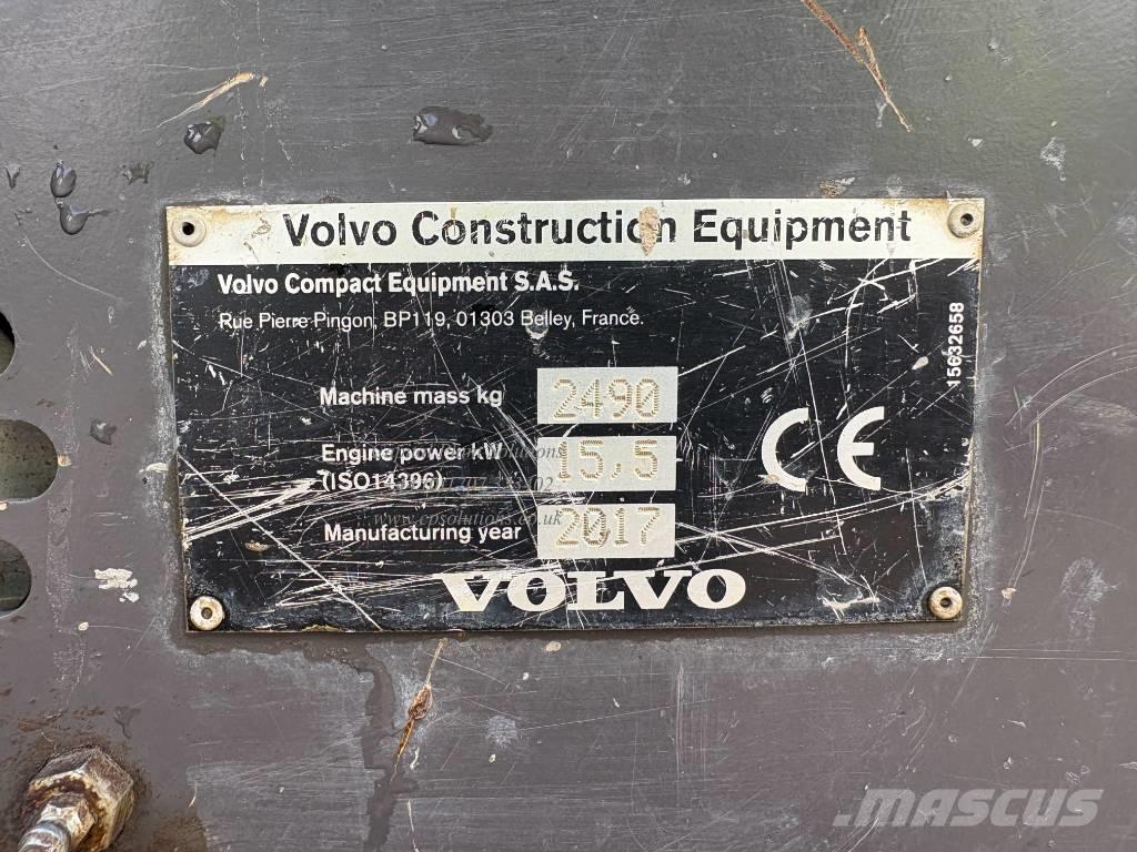 Volvo ECR 25 D 小型挖土機/掘鑿機<7t(小型挖掘機)