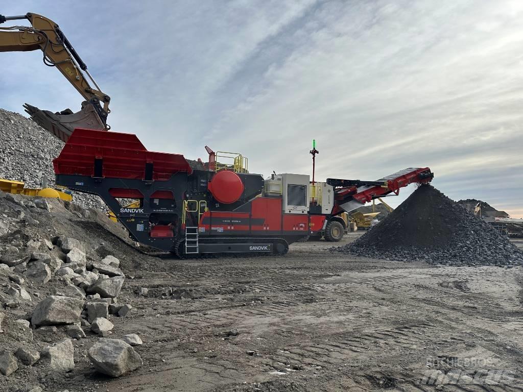 Sandvik UJ443e 移動式壓碎機