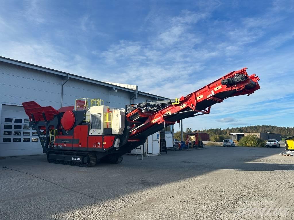 Sandvik UJ443e 移動式壓碎機