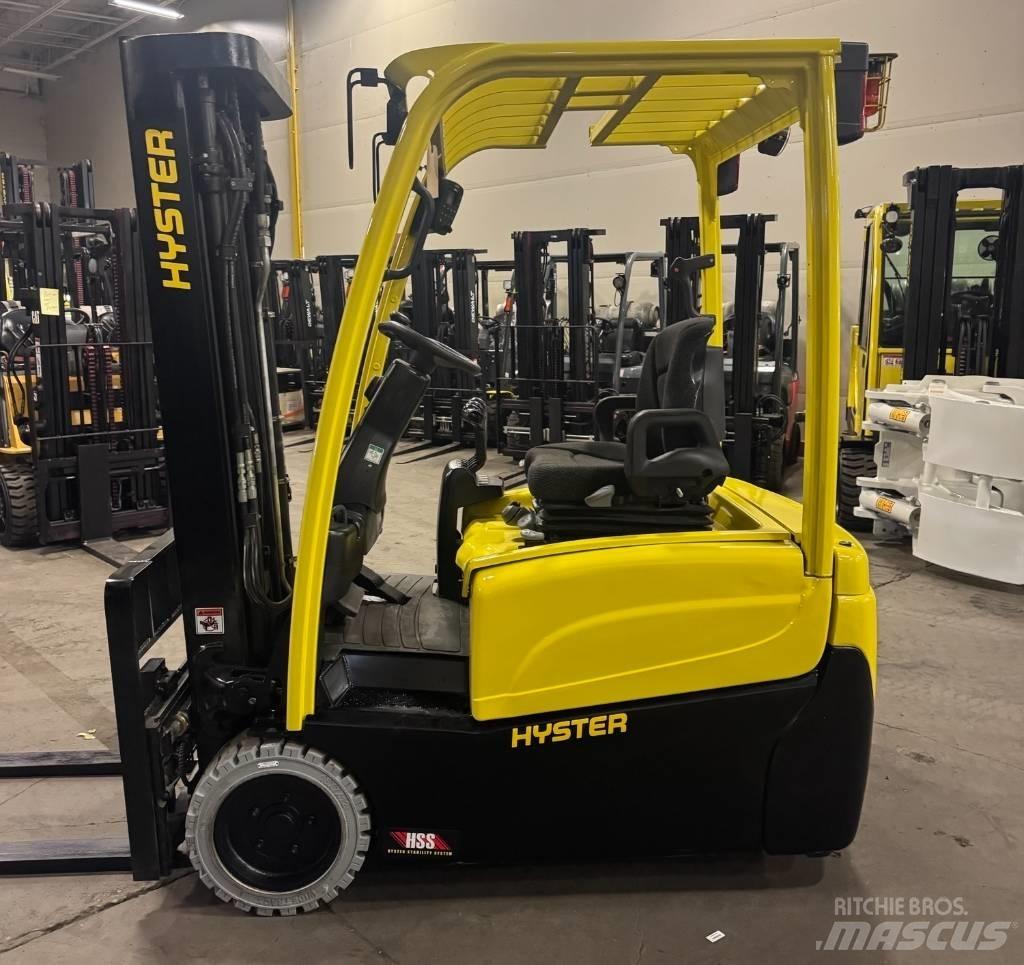 Hyster J 35 XNT 電動堆高機
