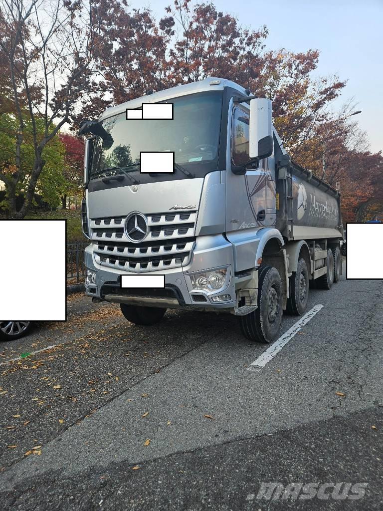 Mercedes-Benz 3951K 側卸礦車