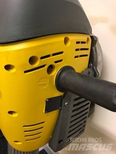Wacker Neuson BH55rw 鐵鎚/碎石機
