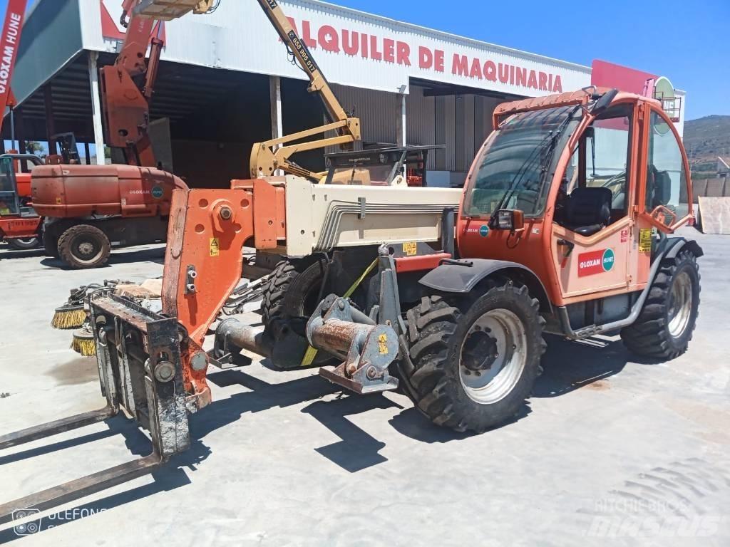 JLG 3513 TURBO 伸縮臂操作車