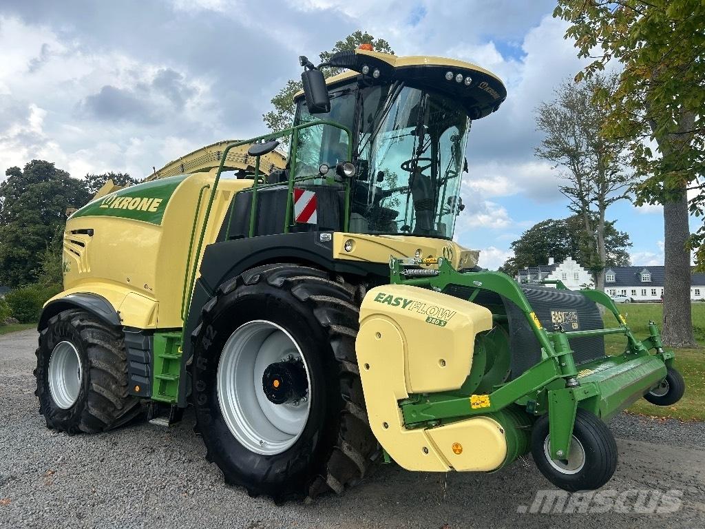 Krone Big x 1180 自走式飼料採集機