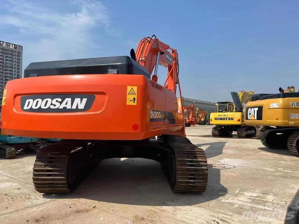 Doosan 300-7 履帶式 挖土機/掘鑿機/挖掘機