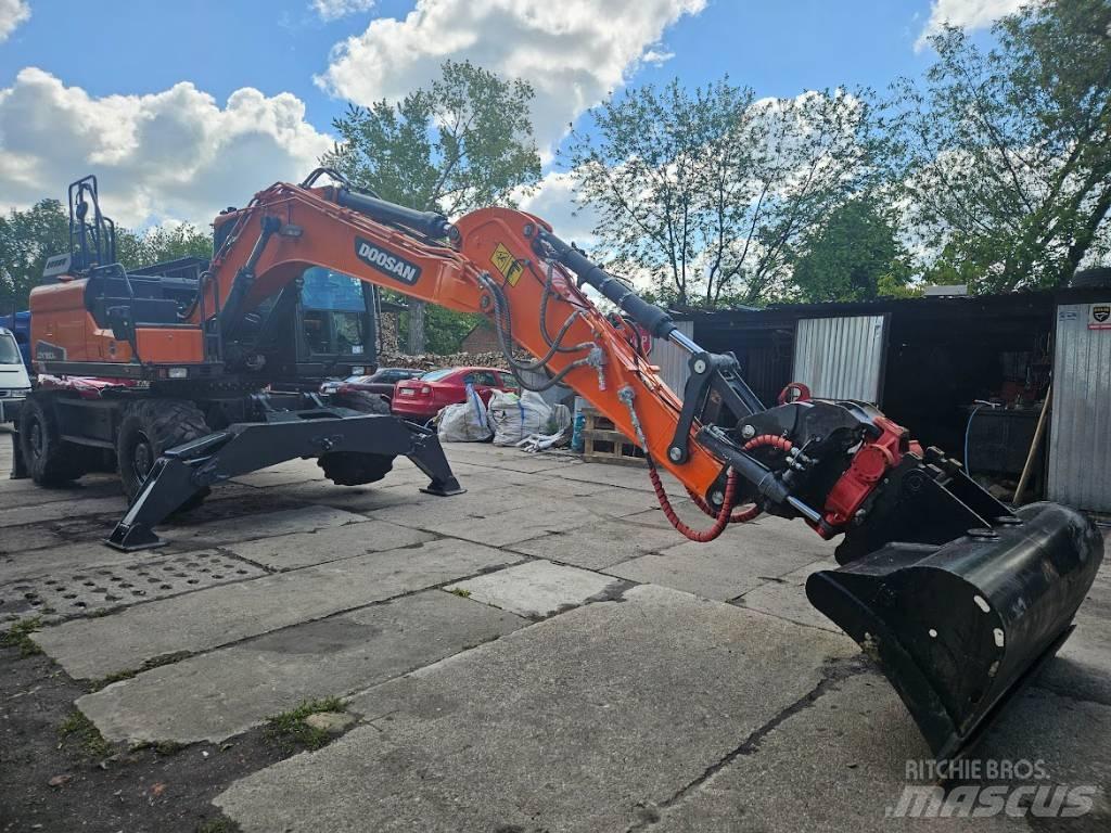 Doosan DX 160 W 旋轉式挖土機/掘鑿機/挖掘機