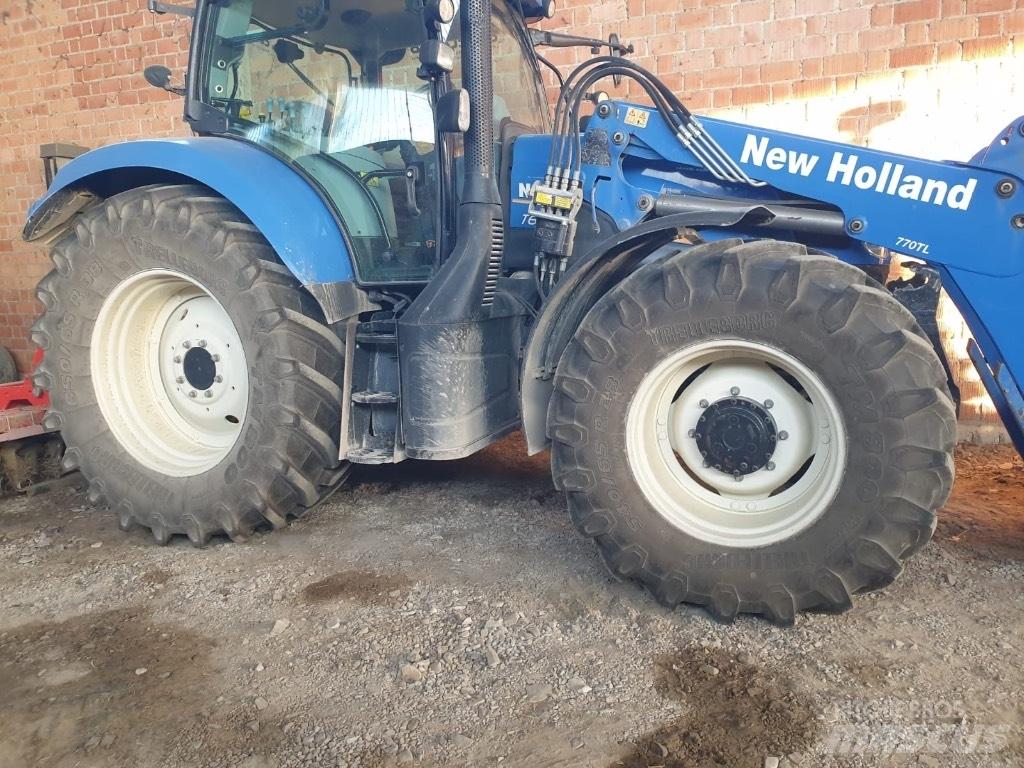 New Holland T 6.175 曳引機