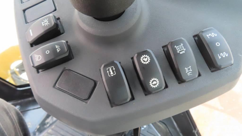 CAT CS11GC 單輪滾壓機