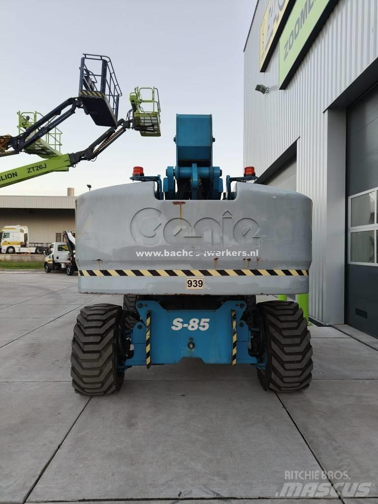 Genie S 85 伸縮臂高空作業車