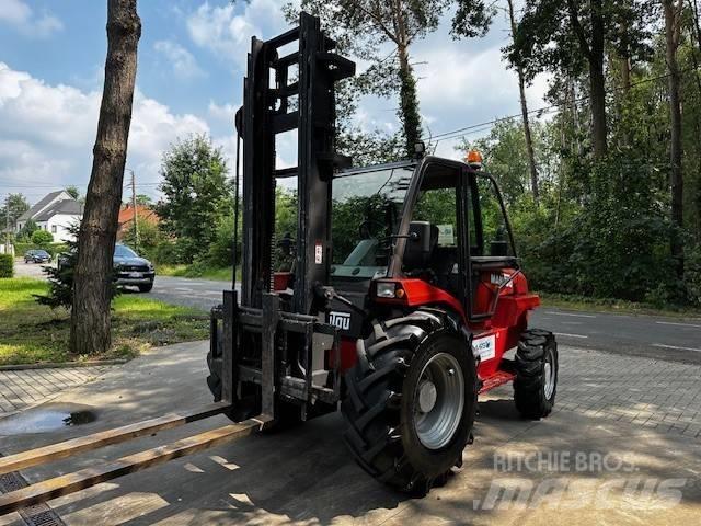 Manitou M 30.4 越野車