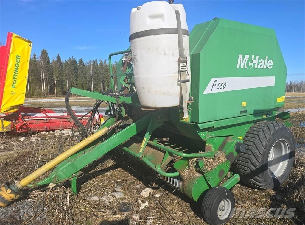 McHale F550 圓型牧草打包機
