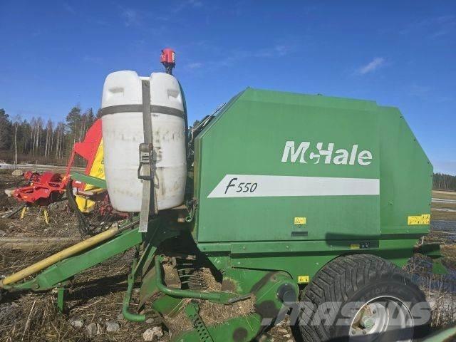 McHale F550 圓型牧草打包機