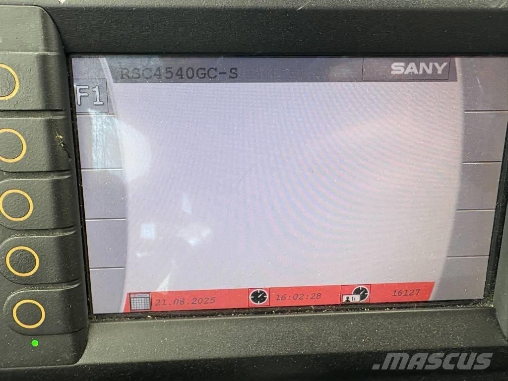 Sany SRSC 4540GC-S 貨櫃搬運機