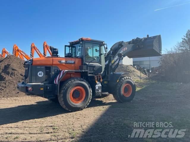 Doosan DL 200 輪胎式裝載機