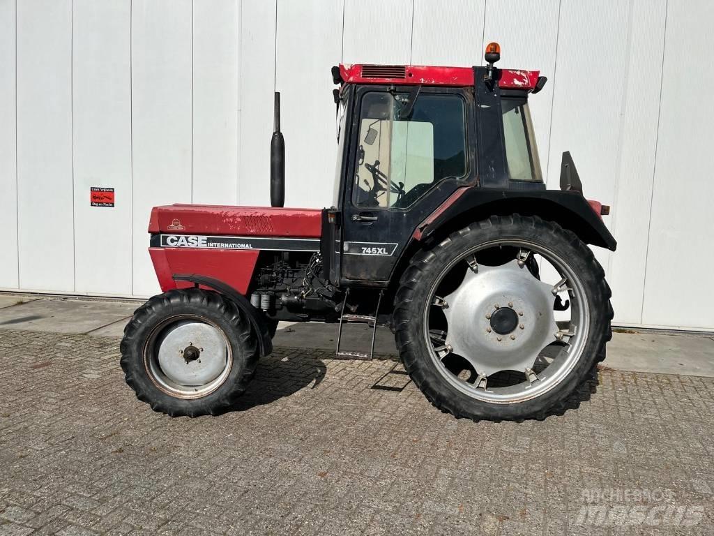 Case IH 745XL 曳引機