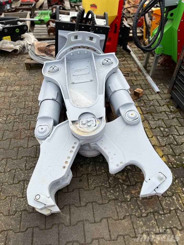 Furukawa V-17M 切割機