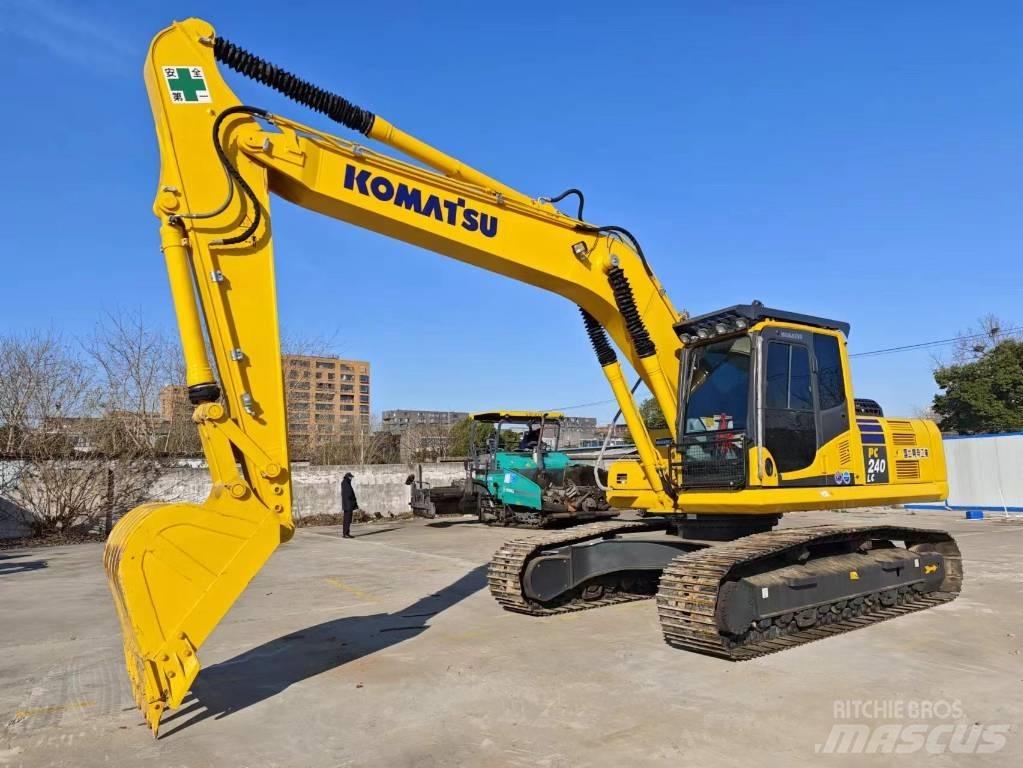 Komatsu PC 240-8 履帶式 挖土機/掘鑿機/挖掘機