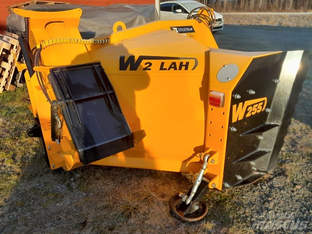Wieska W2LAH-255 掃雪機