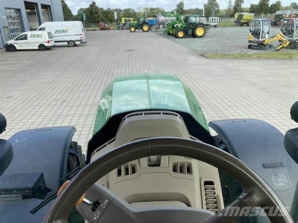 John Deere 6R215 曳引機