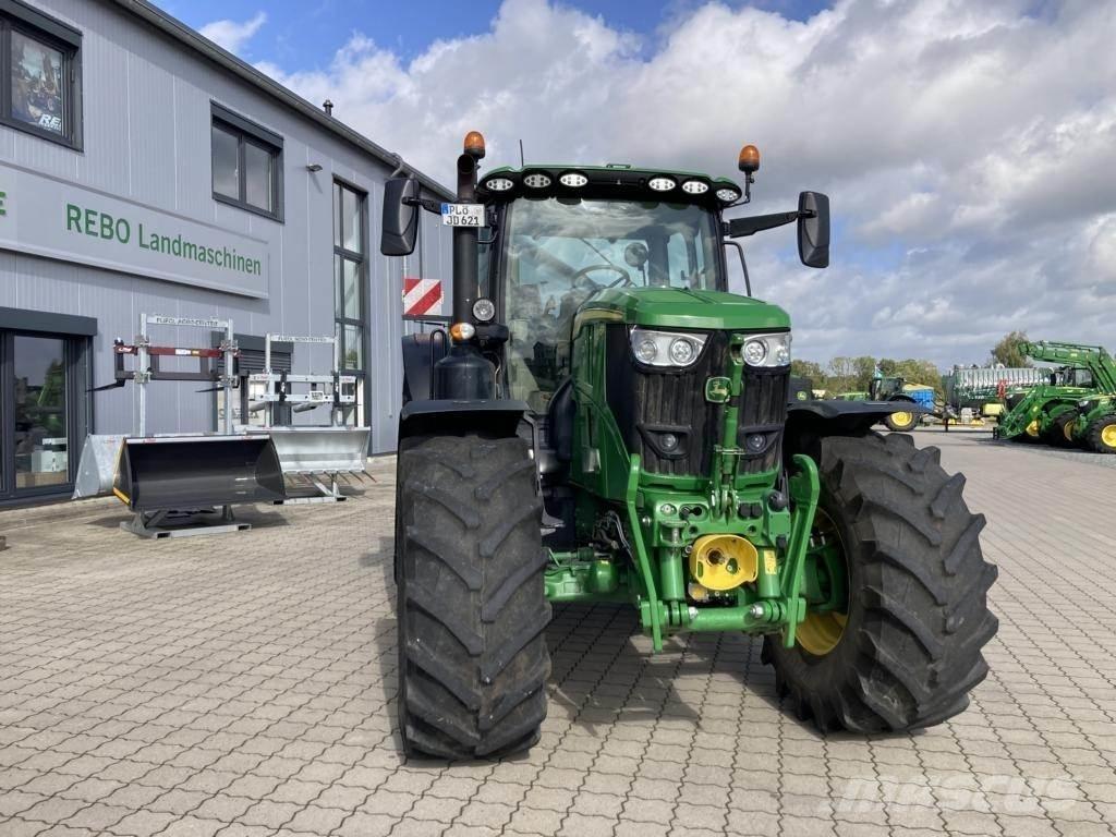 John Deere 6R215 曳引機