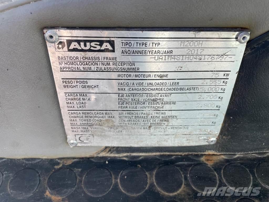 Ausa M200H 4X4 多用途機械