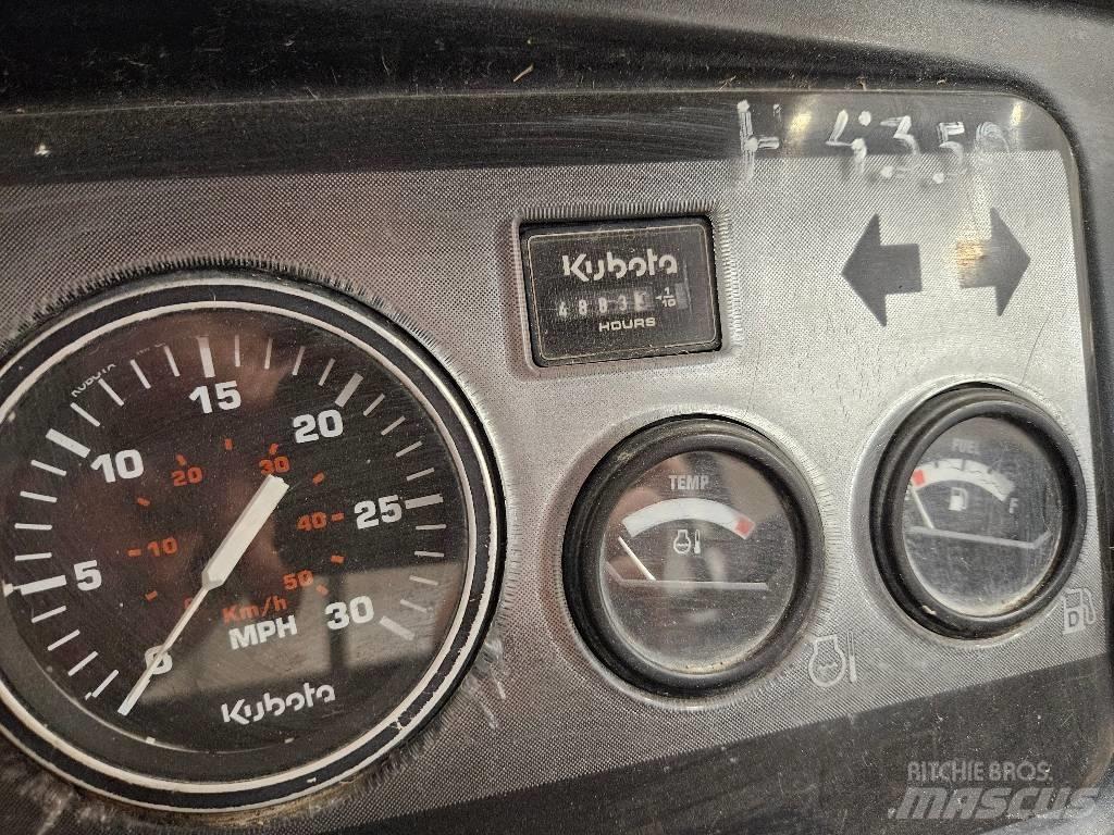 Kubota RTV 900 工具車