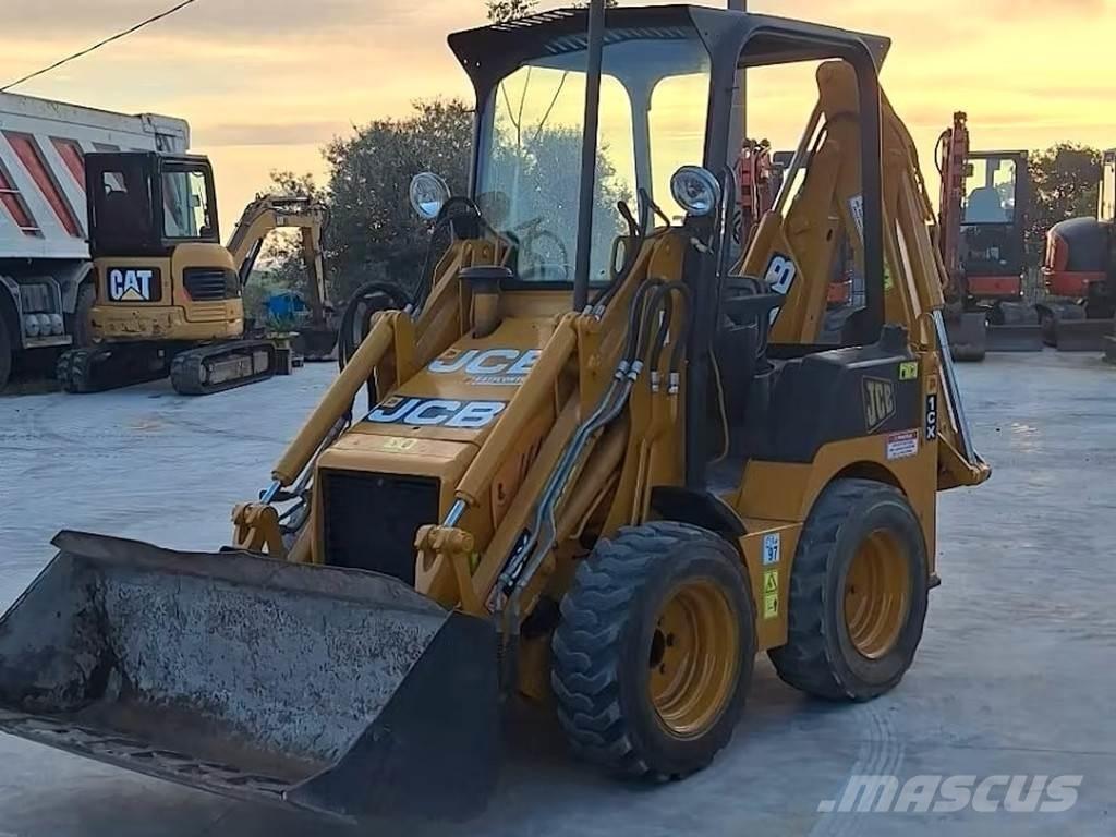 JCB 1CX 反鏟裝載機