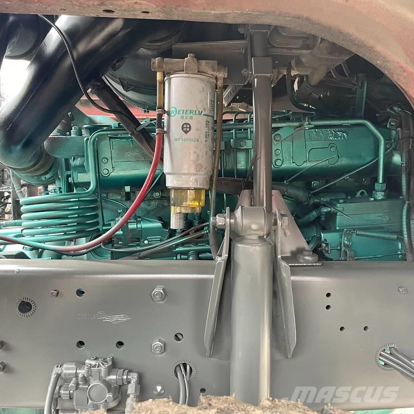 Howo 420 6x4 曳引機組件