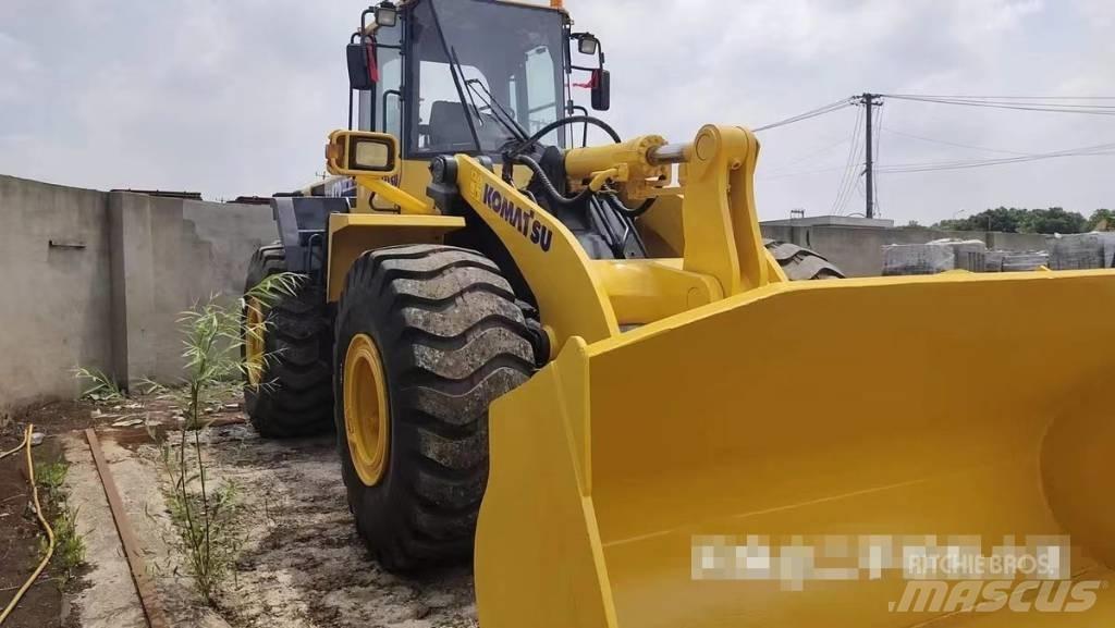 Komatsu WA 470 輪胎式裝載機