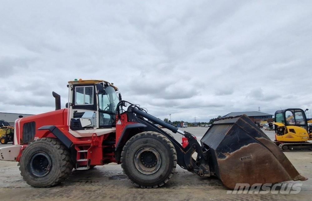 JCB 457 HT 輪胎式裝載機