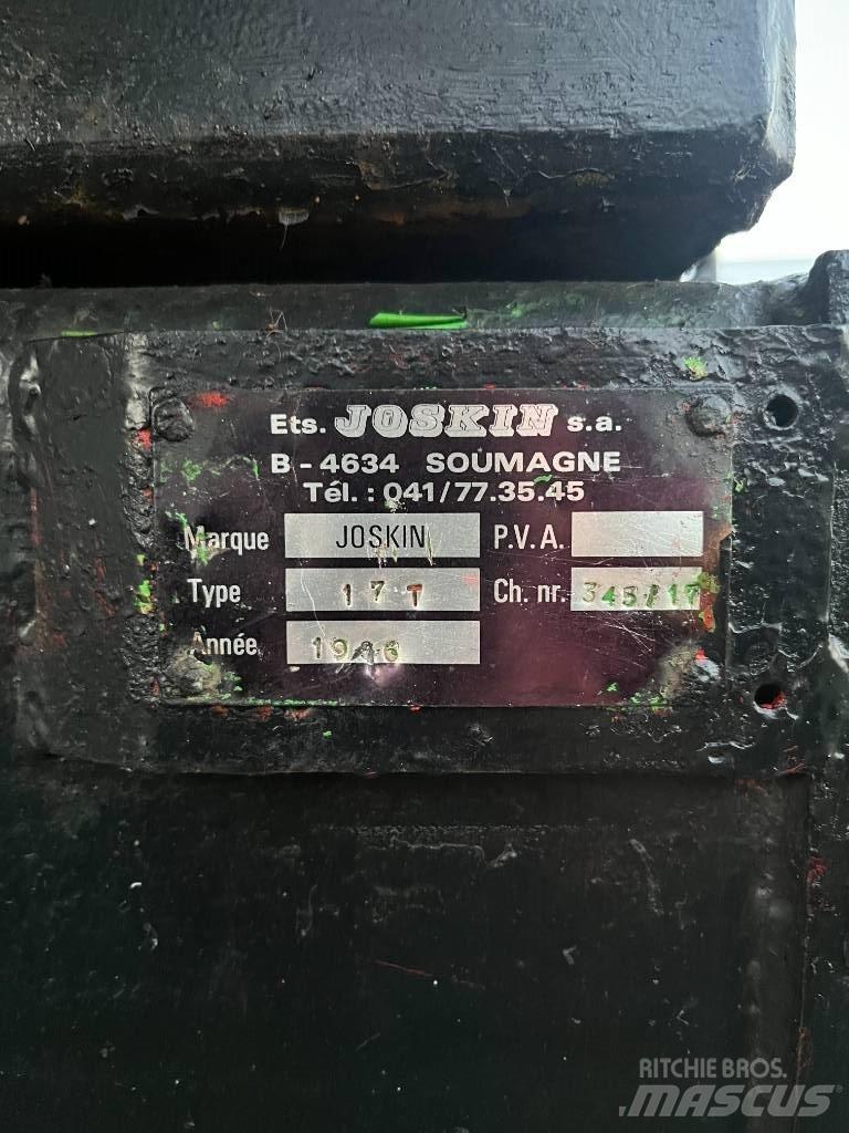 Joskin 17T 傾卸式拖車