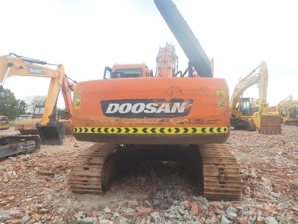 Doosan DH 220 LC-7 履帶式 挖土機/掘鑿機/挖掘機
