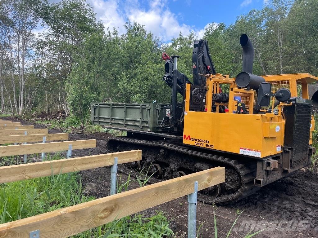 Morooka MST 800 履帶式傾卸車/翻斗車
