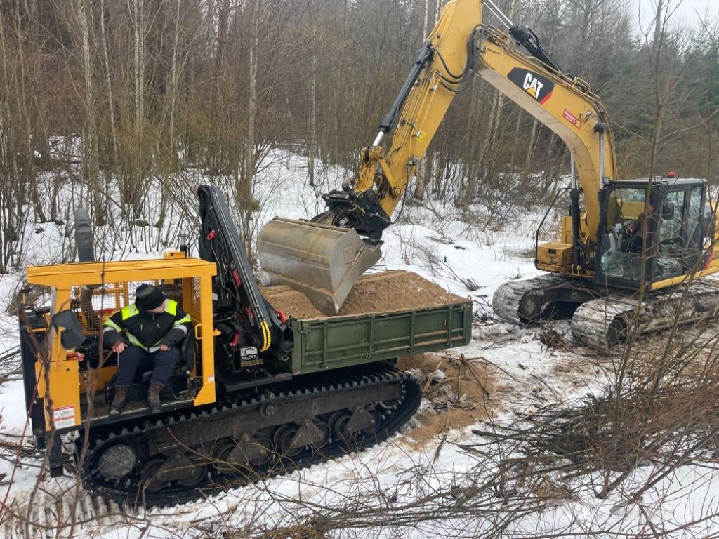 Morooka MST 800 履帶式傾卸車/翻斗車