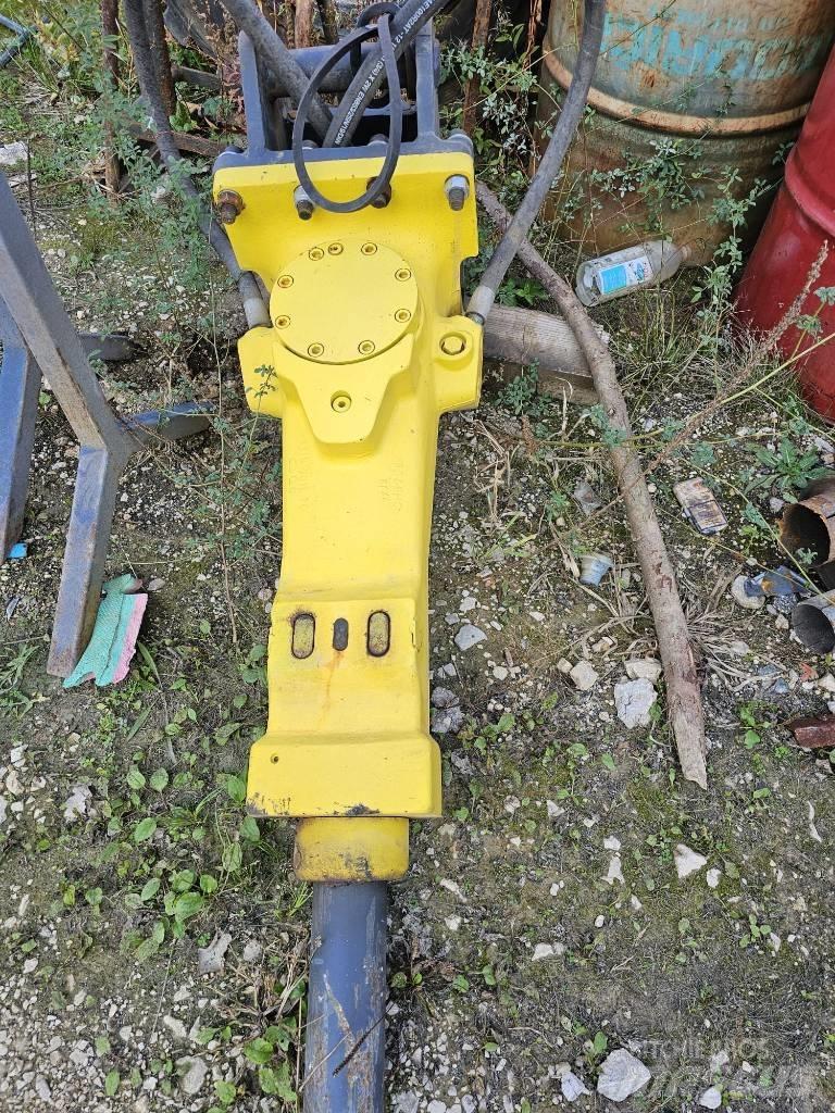 Atlas Copco SB 302 鐵鎚/碎石機