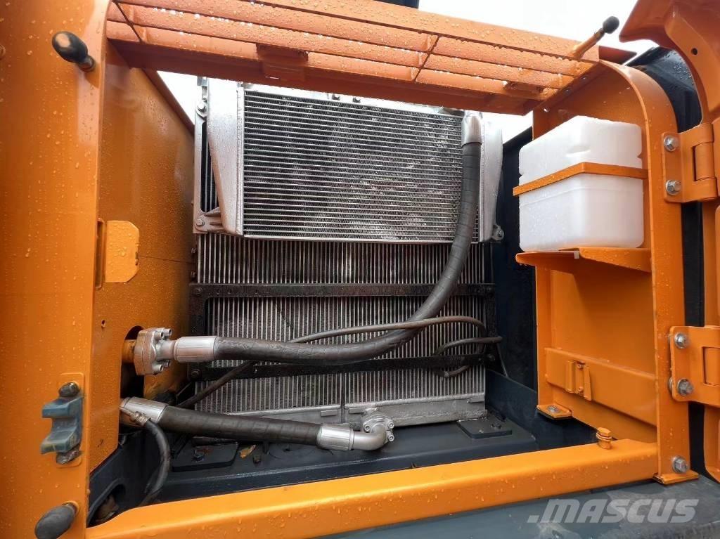 Hyundai 220 LC-9S 履帶式 挖土機/掘鑿機/挖掘機