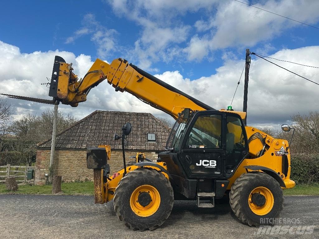 JCB 540-170 伸縮臂操作車