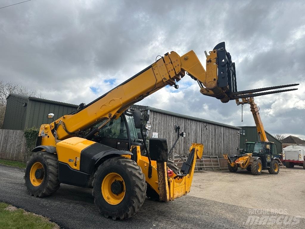 JCB 540-170 伸縮臂操作車