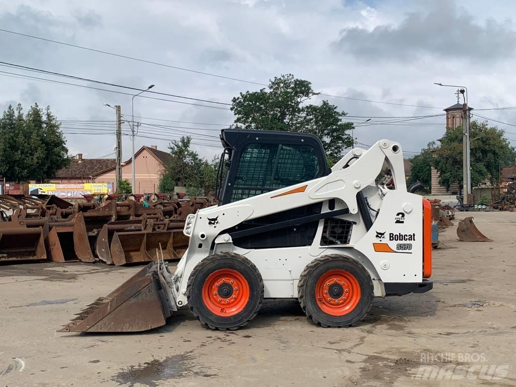 Bobcat S 570 滑移轉向裝載機