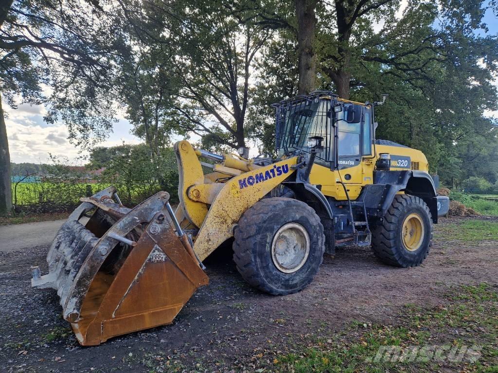 Komatsu WA 320-8 輪胎式裝載機