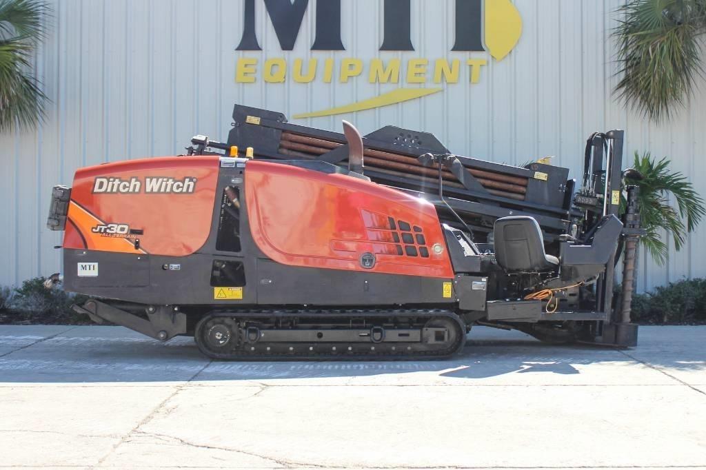 Ditch Witch JT30AT 水平/臥式定向鑽機設備